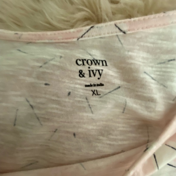 Girls🎀 NEW Beautiful Crown & Ivy Swan Shirt w/BOWS - Picture 4 of 7